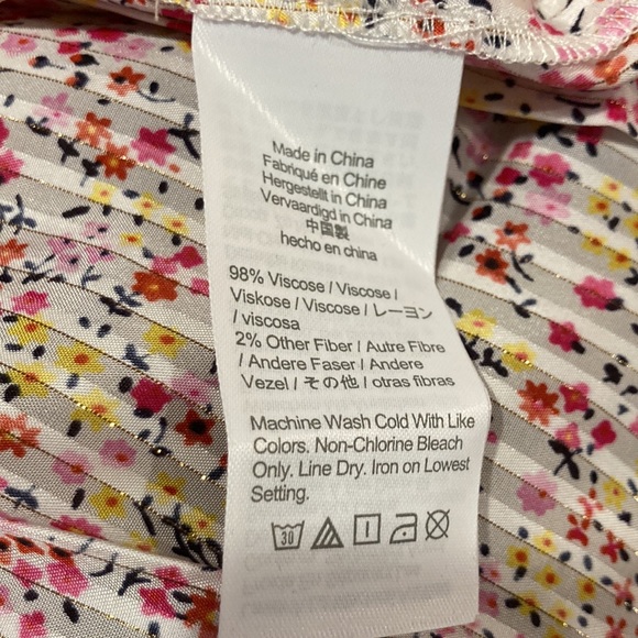 J.Crew Ruffle top in field day print - Picture 9 of 11